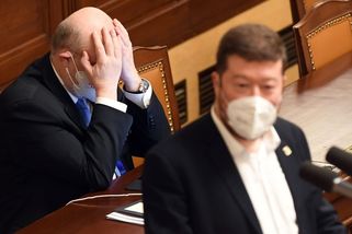 „Lhaní a nenávist“. Ministři po urážkách od Okamury odešli ze schůze Sněmovny - Novinky